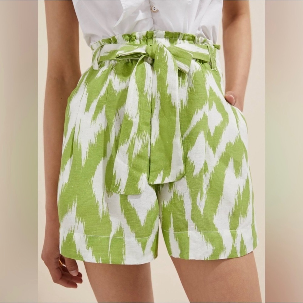 ANTHROPOLOGIE Breezy Paperbag Shorts in Chartreuse Size Medium